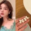 Pendientes de Tulipan de Plata 925 para Mujer 2026 Nuevos Pendientes de Lujo Ligero de Moda Accesorios para Orejas de Nicho No Necesitan Quitarse Ganchos de Oreja de Alta Gama