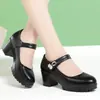 Plataforma impermeable de larga duración, zapatos versátiles de cuero suave con suela gruesa, cómodos para estar de pie, tacón grueso, zapatos de cuero para mujer, antideslizantes, adecuados para cheongsams y desfiles de moda