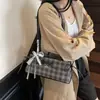 Bolso de Axila Dulce con Lazo Estilo Coreano para Mujer, Nuevo Modelo 2026, Simple y Versátil, Exquisito Bolso Baguette de Hombro Único