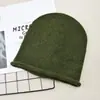 Chapéus de Tricô Transfronteiriços Europeus e Americanos, Chapéus Simples e Largos Estilo Japonês, Chapéus Fashionáveis Quentes e à Prova de Vento, Chapéus de Tricô de Cor Sólida com Barra Dobrada, Chapéus para Clima Frio