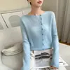 Cardigan de Cashmere Macio para a Pele, Cor Sólida, Estilo Pulôver Outono e Inverno para Mulheres, Gola Redonda, Novo Estilo, Manga Longa, Botão Diagonal, Estilo Europeu e Americano Versátil