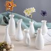 Mini jarrón de porcelana de hueso de cerámica blanca pura, arreglo floral de encimera, tubo para pañuelos, toallero, juego de olla para sake japonés