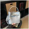 Bolsa Feminina Super Tendência Estilo Nicho 2026 Nova Versátil Bolsa Transversal Exquisite Pequena Bolsa Tote para Saídas Bolsa de Mão Bolsa Saco
