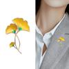 Moda Estilo Coreano Elegante Simple Broche Hoja de Ginkgo Aleación Goteo de Aceite Corsage Pin de Solapa para Traje de Abrigo de Alta Gama Accesorios