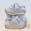 Zapatillas Deportivas Transpirables de Suela Suave para Niños, Zapatos de Entrenamiento para Bebés, con Cordones, Zapatos Deportivos para Niñas, Temporada Primavera y Otoño 2026, Dibujos Animados