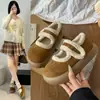 Moda 2026, zapatos nuevos de algodón de suela gruesa, antideslizantes, versátiles, con forro de pelo, cierre de velcro y diseño cálido de invierno, estilo Birkenstock para mujer