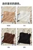 Camisola fina de encaje de alta elasticidad con tirantes finos, copas fijas integradas y escote plano, top de capa interior ajustado y que realza la figura 1333