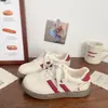 Nuevos zapatos de entrenamiento alemanes rosas de otoño, compra transfronteriza, zapatillas de estudiante de punta redonda estilo coreano, zapatos blancos de nicho y lindos