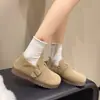 Sapatos Casuais Femininos de Algodão 2026 Outono Inverno Novos Quentes Slip-on Sapatos Preguiçosos Cor Caramelo Totalmente Cobertos Mocassins com Pelúcia Interna Sola Grossa