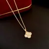 Nova Gargantilha Pingente de Pônei com Zircônia Estilo Chinês, Estilo Palácio Retrô, Corrente Elegante para Clavícula, Joias de Luxo Leve de Alta Qualidade para Atacado