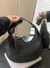 Bolso de medialuna de nicho transfronterizo 2026 Otoño/Invierno Nuevo Bolso para Mujer Súper Caliente Retro Bolso Dumpling Bolso de Hombro Cruzado de Moda