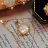 Brincos Vintage com Pérola Incrustada Geométricos Simples Banhados a Ouro Zircônia Personalidade Temperamento Design Palaciano Brincos Versáteis Femininos