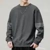 Moletom masculino de primavera e outono, tamanho grande, versátil, folgado, casual, moderno, gola redonda, pulôver, grosso, camisa básica estilosa