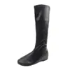 Botas femininas de cano alto, botas longas para outono e inverno, solado plano, estilo europeu e americano, novo design de bico redondo, versátil e elegante, 2026