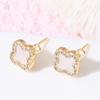 Zhongxing nuevos accesorios de aretes DIY aretes de concha de alto sentido aretes de cobre con incrustaciones de mariposa venta al por mayor transfronteriza
