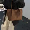 Comercio Exterior Estilo Europeo y Americano Mate Retro Gran Capacidad Bolso Tote Versátil de Gama Alta Nuevo Bolso de Hombro para Viajes de Negocios de Mujer