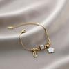Pulseira Yunyao Inoxidável Mais Vendida Internacionalmente em Aço Titânio para Mulheres com Trevo de Cinco Folhas e Incrustação de Diamante, Personalidade Estilo Ins, Galvanoplastia a Vácuo 18K