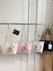 Bolsa Grande Matelassê com Corrente para Pedidos Internacionais para Mulheres 2026 Nova Bolsa Vintage de Ombro Bolsa Tote Versátil para o Dia a Dia Primavera e Verão
