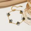 Pulsera de trébol de cuatro hojas luz de lujo alto nivel explosiones transfronterizas mujeres al por mayor accesorios de joyería joyería nicho joyería
