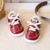 Zapatillas Deportivas Infantiles 2026 Otoño Nuevo Modelo Tenis Antideslizantes de Caña Baja para Niños Zapatos Casuales Versátiles de Moda para Niñas Bebé