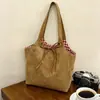 Bolso de Hombro de Ante Retro Coreano Otoño e Invierno Cuadros Gran Capacidad para Viajes Cotidianos Estilo Perezoso Bolso de Mano Tote para Mujer