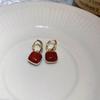 Pendientes de plata con forma de flor de perla con incrustaciones de diamantes retro, ligeros y lujosos, de estilo corte medio, elegantes y de alta calidad.