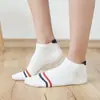 Calcetines tobilleros de estilo dulce y moderno para primavera, verano y otoño, calcetines para mujer con corazón tridimensional, calcetines con corazón en el talón, venta al por mayor de fábrica