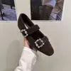 Sapatos Femininos de Inverno Mary Jane com Aumento Interno de 3cm de Altura, Fivela Quadrada, Strass, Forro de Lã, Estilo Francês e Salto Grosso para Combinar com Saias