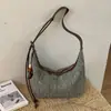 Diseño Nicho Transfronterizo Versátil Moda Exquisito Verano 2026 Nuevo Bolso de Hombro Cruzado tipo Dumpling de Viaje de Alta Gama