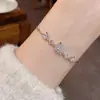 Exquisito Moda Lujo Ligero Circonita Cisne Extensible Pulsera Nicho Moda Simple Sensación de Alta Gama Súper Brillante Joyería de Mano Venta al por Mayor