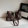 Textura Retro Tendencia de Moda Bolso de Gran Capacidad Otoño e Invierno Nuevo Bolso Tote 2025 Bolso Cruzado de Hombro para Mujer