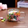 Copo de Vidro Dupla Camada com Flores Naturais Tendência Atacado, Caneca de Café Lembrança de Alto Valor Estético, Copo de Vidro Borossilicato Simples e Divertido para Beber