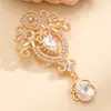 Broche de Cristal Estilo Retrô Moda Europeia e Americana Transfronteiriça Alfinete de Liga de Zinco com Strass Pingente Colorido Acessório de Broche de Luxo Leve