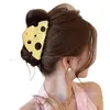 Pinza para el Cabello Única y Hermosa de Tamaño Mediano para Mujeres con Cabello Fino, Pinza de Lujo para Recogidos en la Parte Trasera de la Cabeza, Accesorio para el Cabello Tipo Pinza de Tiburón