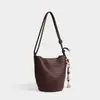 Bolso casual para mujer con diseño único de tejido sintético 2026, bolso cruzado tipo cubo de alta gama, bolso de axila de gran capacidad para el día a día
