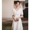 Vestido Blanco Usualmente Llevando Matrícula Francesa Vestido Blanco Vestido de Banquete de Compromiso Vestido de Noche para Mujer
