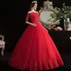 Vestido de Noiva Vermelho de Um Ombro 2026 Novo Estilo Vestido de Noiva com Nó Central, Comprimento no Chão, Tamanho Grande, Emagrecimento, Estilo Princesa, Simples, Primavera/Verão