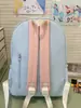 Mochila Doce Estilo College Nova, Estilosa e com Visual Fresco para Alunos do Ensino Fundamental II e Médio, Leve para Viagem, Mochila de Grande Capacidade