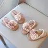 Pantuflas Planas para Niñas de Primavera y Otoño, Nuevos Zapatos de Moda Versátiles para Exteriores, Zapatos de Playa Suaves para Niñas