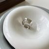 Anillo de plata Kashite S925 con personalidad retorcida, estilo coreano, elegante, cóncavo y ancho, con personalidad de moda coreana.
