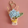 Dulce Colgante de Ramo Tejido a Mano, Elaborado Adorno de Ramo de Flores de Ganchillo de Hilo, Encanto Creativo de Bolso de Flores Hecho a Mano