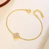 Nuevo Pulsera de Trébol de Cuatro Hojas de la Suerte Estilo Chino Mini Ópalo Imitación para Mujer, Elegancia Francesa, Regalo de Lujo Ligero, Joyería de Diseño de Nicho