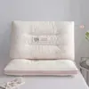 Núcleo de Almohada Súper Suave Cuidado Hotelero Protección del Cuello Dormitorio Estudiantil Columna Cervical Dormir Persona Sola Almohada para el Hogar Núcleo de Almohada Par Venta al por Mayor