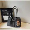 Bolsa Transfronteriza de Gran Capacidad para Mujer 2026 Nueva Moda de Invierno Bolso de Hombro Versátil Bolso Tote Sencillo para Ropa Casual de Trabajo