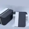 Venta al por mayor del fabricante Herramienta auxiliar para protector de pantalla de teléfono móvil Rasqueta 5*7cm Tarjeta rasqueta de plástico Universal para protector de pantalla de teléfono móvil