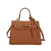 Bolso bandolera individual 3D versátil de lujo ligero, bolso de mano tipo tote de gran capacidad con textura de lichi, bolso cruzado para mujer con hebilla de cierre de nicho