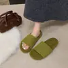 Chinelos Birkenstock de Algodão Retro Francês com Uma Tira para Mulheres, Novo Estilo Outono/Inverno, Sola Grossa, Versátil, Chinelos de Pelo com Forro de Pelúcia