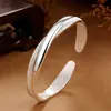 Pulsera Kalaimei Plateada Brillante para Mujer, Pulsera Abierta Amor Entrelazado, Pulsera Creativa Torcida Plateada