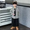 Chaqueta para Niños Bebé Elegante Chaqueta de Cuero 2026 Nuevo Estilo Coreano Ropa de Primavera y Otoño para Niños Chaqueta de Cuero Estilo Callejero Sudadera con Capucha