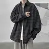 Camisa de cuadros retro estilo americano, cárdigan oversized holgado de otoño para hombre, camisa de manga larga, prenda exterior casual versátil para parejas